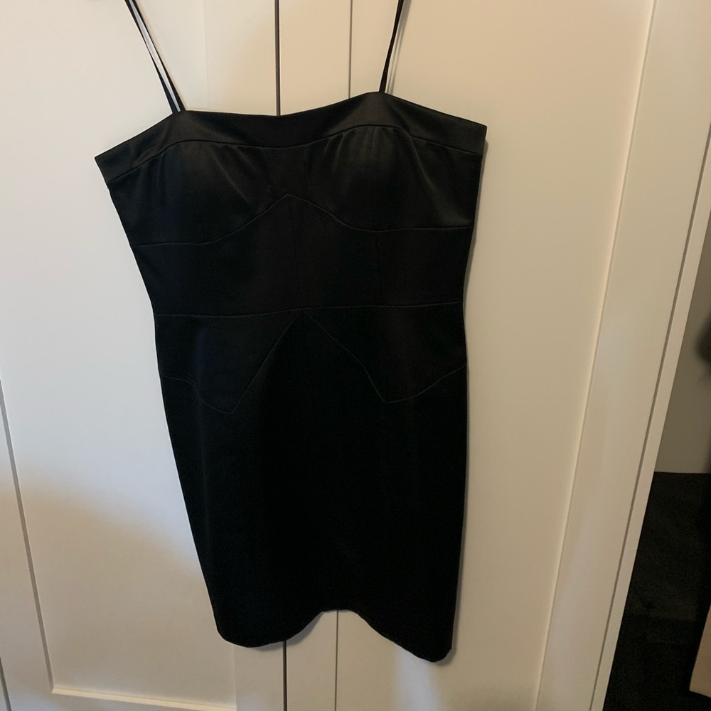 Laundry- black Satin strapless stretch NWOT’s